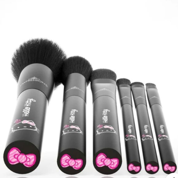 Impressions X Hello Kitty Just Slay 6-Piece Brush Set - Picture 6 of 9